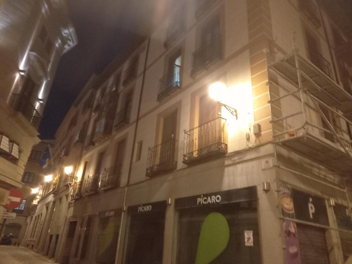 Agapo Home Toledo Bagian luar foto